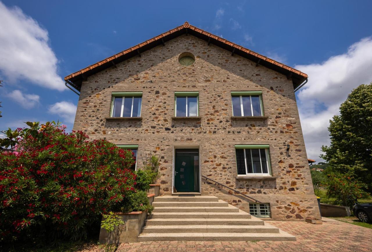 Chambres Et Table D'Hotes Le Pontet Arthes Exterior foto